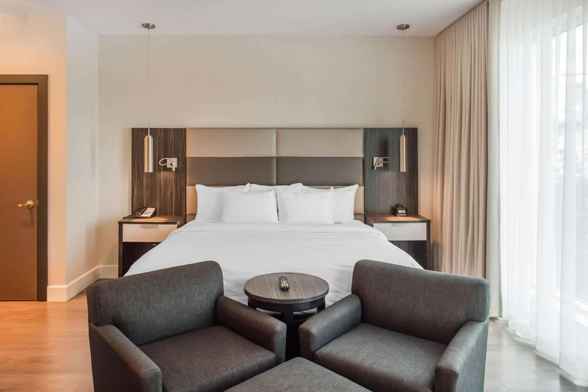 เลอ สวีท วิกตอเรีย แอน แอสเซนด์ โฮเต็ล คอลเลคชั่น เมมเบอร์ Hotel กาติโน ภายนอก รูปภาพ